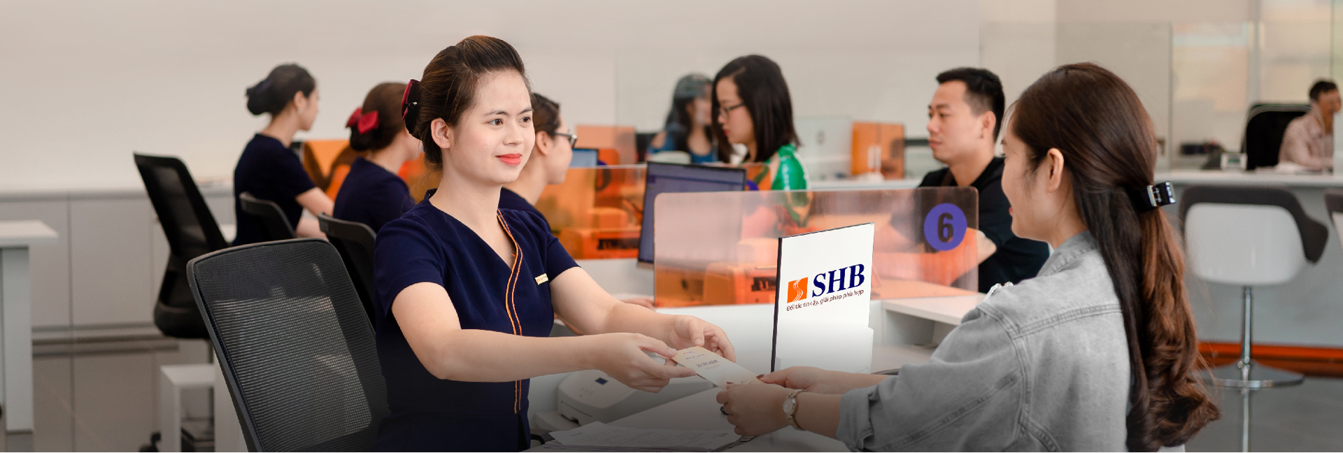 Tạo dựng niềm tin