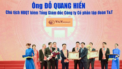 Ông Đỗ Quang Hiển được trao tặng Huân chương Lao động hạng Nhất