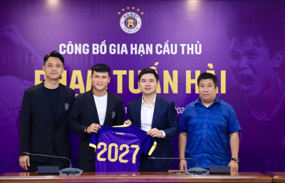 Hà Nội FC gia hạn 3 năm với tiền đạo Phạm Tuấn Hải